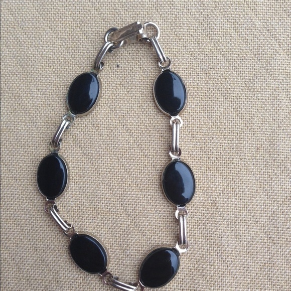 Vintage Black Boho Bracelet - Picture 1 of 4